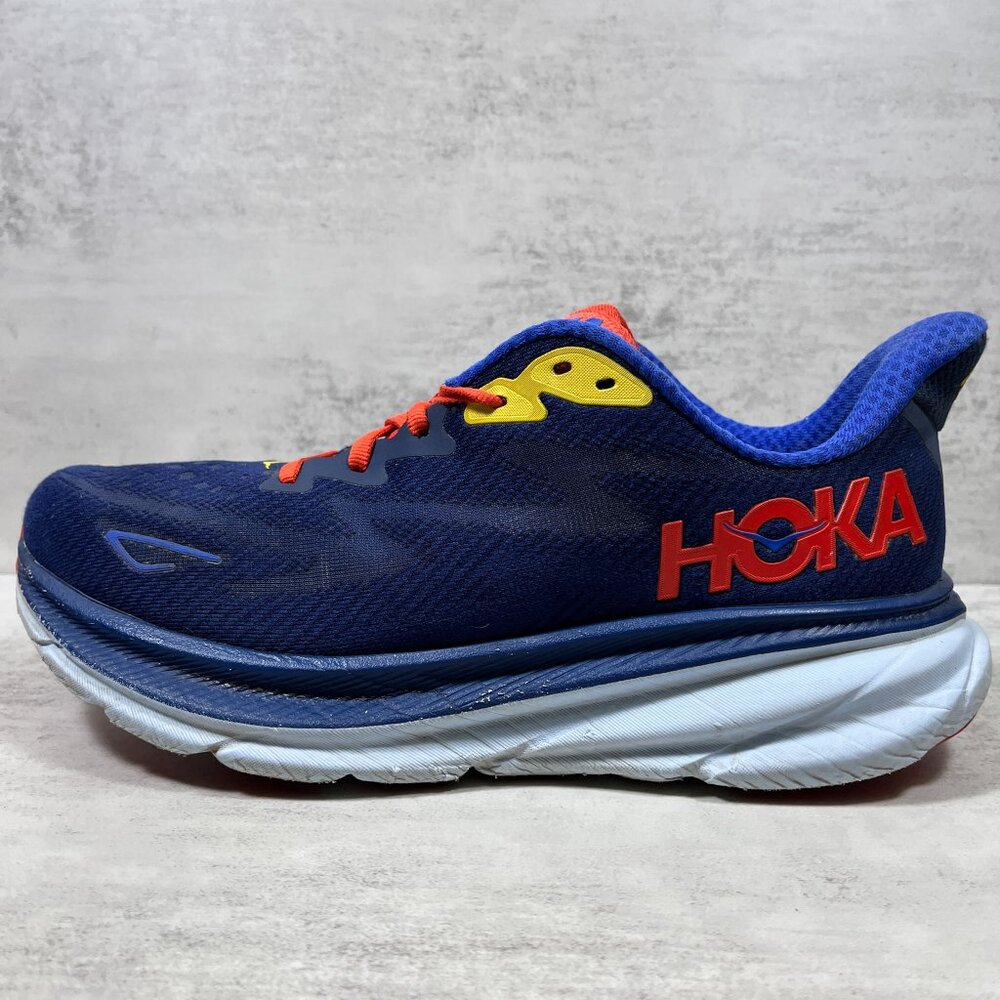 Hoka One One Clifton 9 Running Shoes - Men's Size 8.5 - Blue